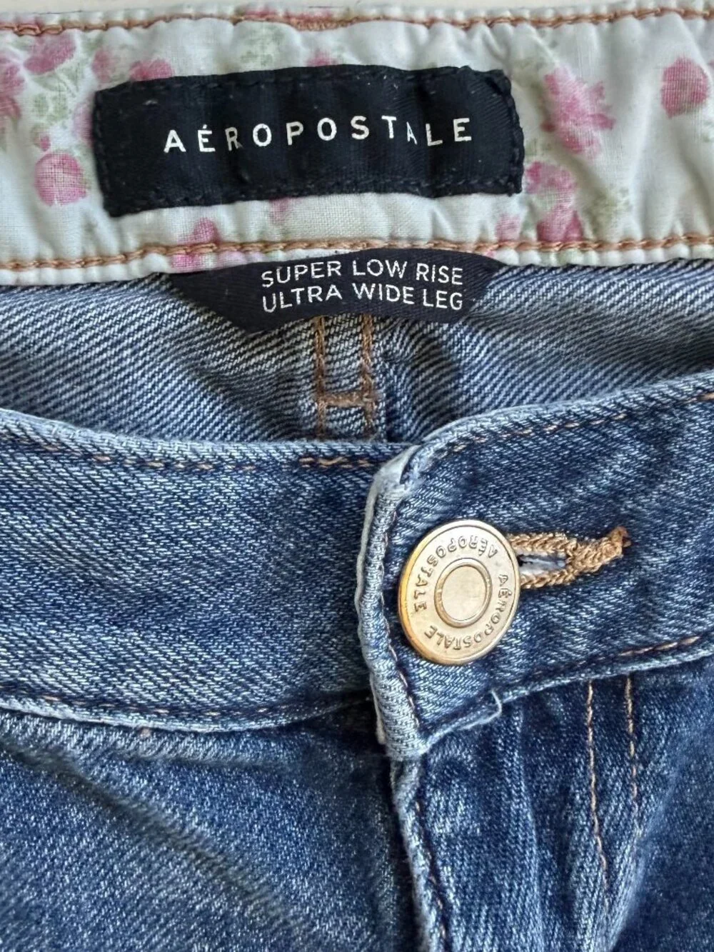 Aeropostale Super Low-Rise Ultra Wide Leg Jean - Picture 5 of 7